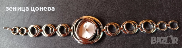 продавам нов дамски стилен часовник