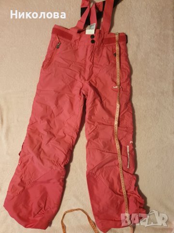 Продавам детски  ски панталон на декатлон