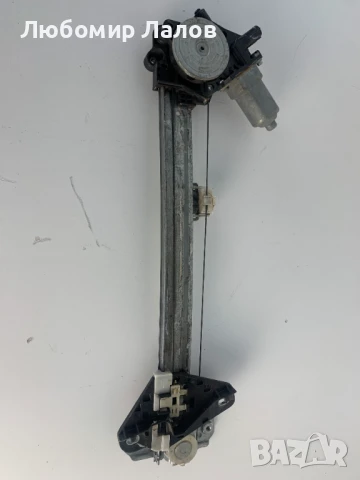 Задно ляво моторче стъклоповдигач Honda Civic 8 gen. (06-11)г.