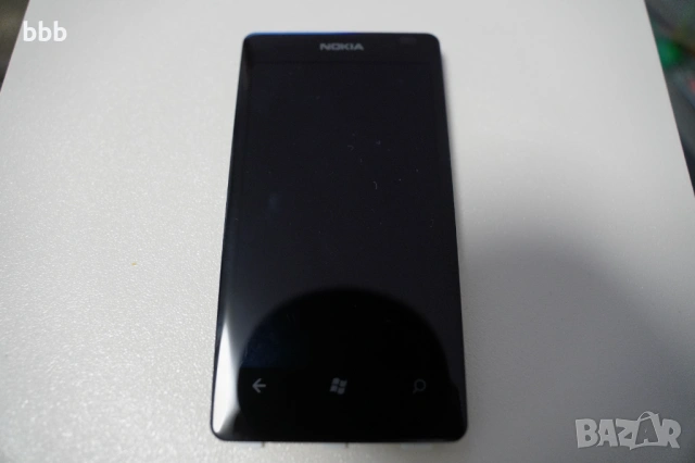 Nokia lumia 800 екран