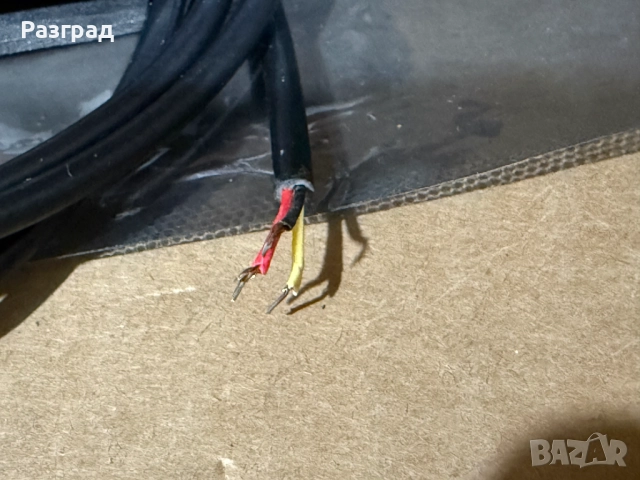 LED лампа за сигнализация за кола, 12V, синя светлина, снимка 3 - Аксесоари и консумативи - 52914499