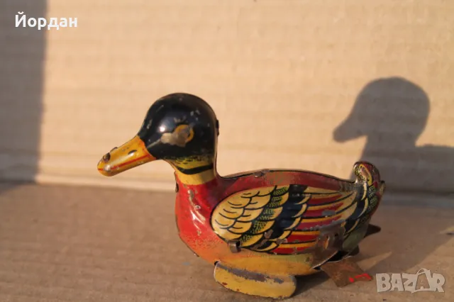 Стара детска ламаринена играчка