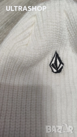 Volcom зимна шапка , снимка 2 - Шапки - 52619538