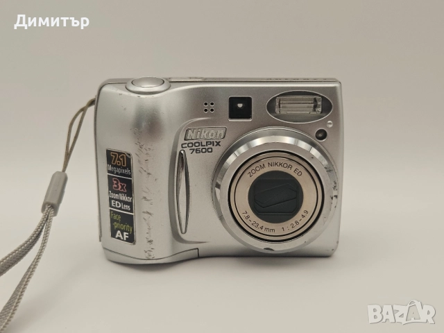 Nikon Coolpix 7600 дигитален фотоапарат камера digital camera 7.1 mega pixels 3x zoom