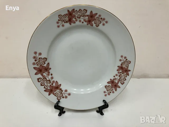 Порцеланова чиния с декор цветя в кафяв цвят -  за допълване