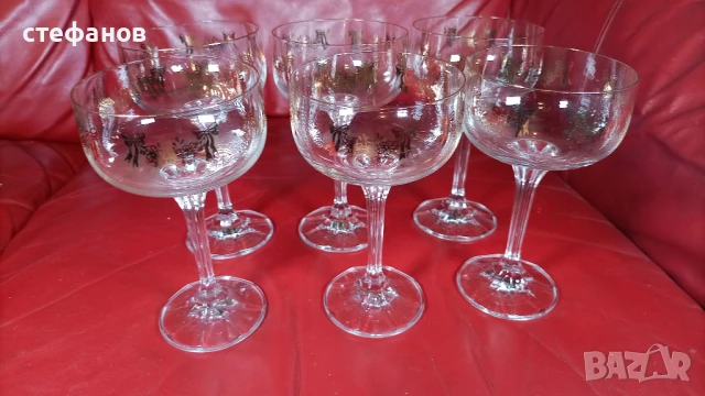 Кристални чаши за шампанско „Флора”, златен кант, златни шарки, снимка 3 - Чаши - 50944229