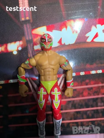 Екшън фигура WWE Rey Mysterio Mattel Elite играчка Рей Мистерио Red & Yellow, снимка 11 - Колекции - 49145420