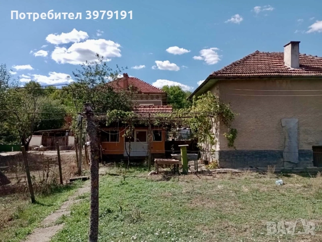 Къща в Петревене, снимка 10 - Къщи - 52572953