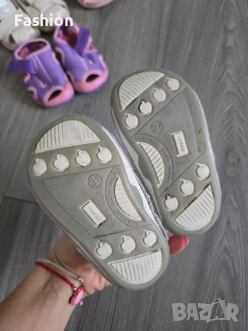 Лот от сандалки за момиченце. 21-22 номер, снимка 15 - Детски сандали и чехли - 53997929