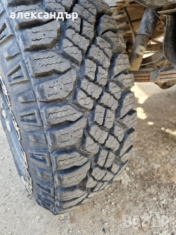 гуми за джип 235/75/15, снимка 11 - Гуми и джанти - 53778480