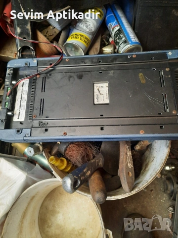 Автомобилен усилвател , снимка 2 - Ресийвъри, усилватели, смесителни пултове - 53772804