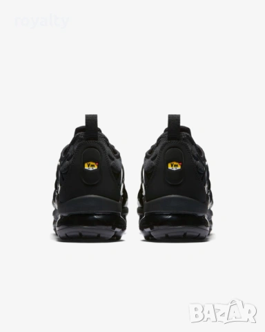 Спортни Нови Оригинални Обувки Nike Air VaporMax Plus Black/Black/Dark Grey, снимка 5 - Маратонки - 54045211