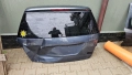Ударени задни врати (багажник) от Mercedes GL X164 и Toyota Avensis T25 комби, снимка 1