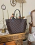 Луксозна чанта/реплика Louis Vuitton код IM95, снимка 1