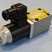 Хидравличен разпределител WADOWICE 4WE6Eb51/CG24NZ4 directional valve 24VDC, снимка 3 - Резервни части за машини - 45336936