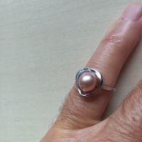 YUNO pearls-Комплект розови перли/ гривна, обеци и сребърен пръстен/., снимка 6 - Бижутерийни комплекти - 45302872