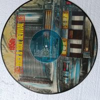 Колекционерска LP плоча от възраждането на "Рокендрол" 1983 г, снимка 1 - DVD дискове - 45856352