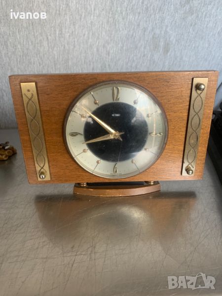 стар механичен настолен часовник , снимка 1