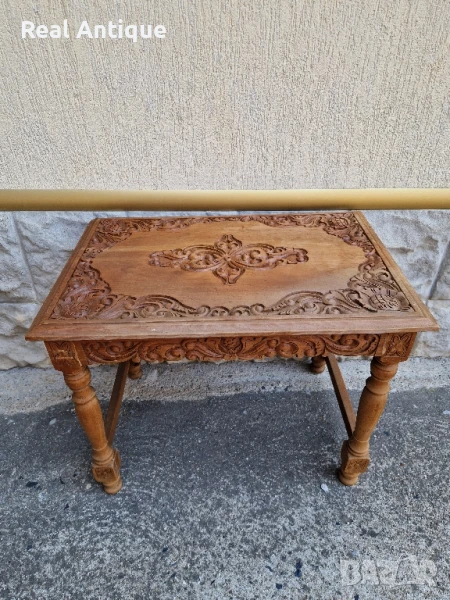 Страхотна антикварна френска масичка масив дърворезба, снимка 1