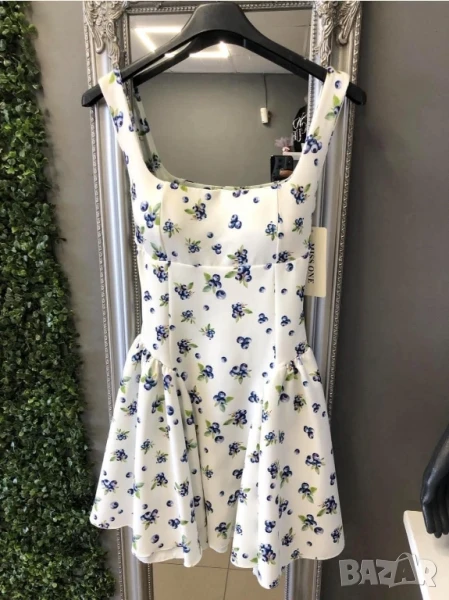 къси рокли , снимка 1