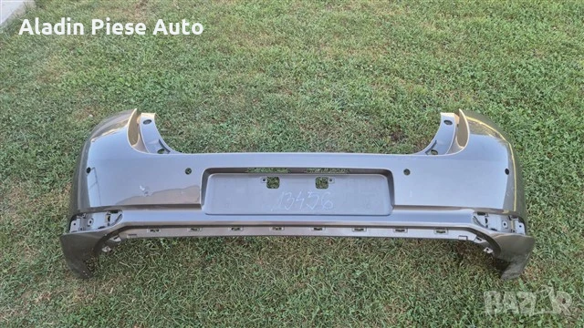 Задна броня Toyota Auris Hatchback година 2015 206 217 2018 код 5215002D30, 52150-02D30 , снимка 1