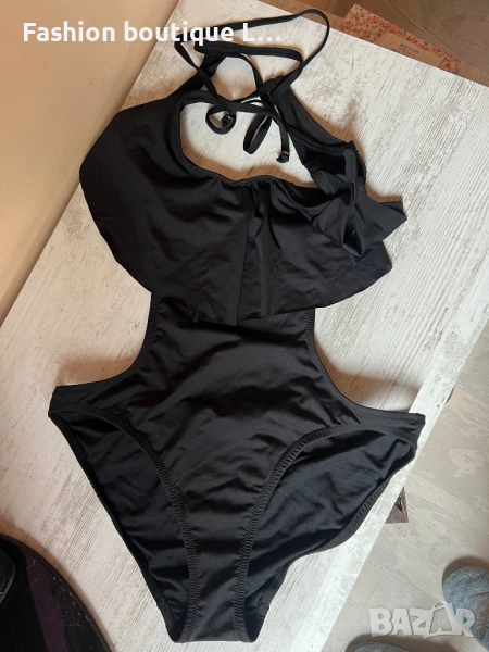 Цял черен бански 44 размер на марката ESMARA 🖤, снимка 1