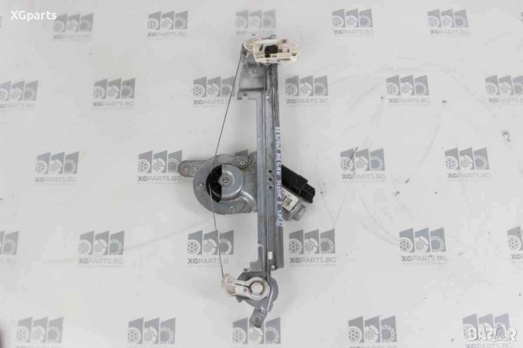  Стъклоповдигач заден ляв за Renault Megane Scenic II (2003-2009), снимка 1