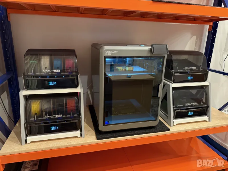 3D принтер Creality K2 Plus Combo с до 16 цвята (с 1 автоматична подаваща с-ма) и аксесоари като нов, снимка 1