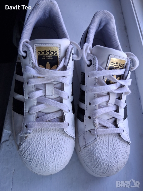 Дамски маратонки оригинални adidas, снимка 1