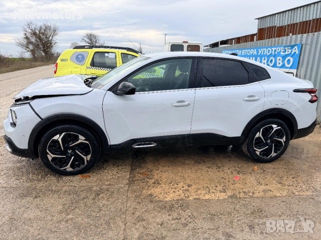 Citroen C4 X двигател HNS, EB2ADTS, 1.2i, 131 кс., STT автоматик 8 ск., 6 500 km., 2025г., euro 6E, , снимка 4 - Автомобили и джипове - 52458629