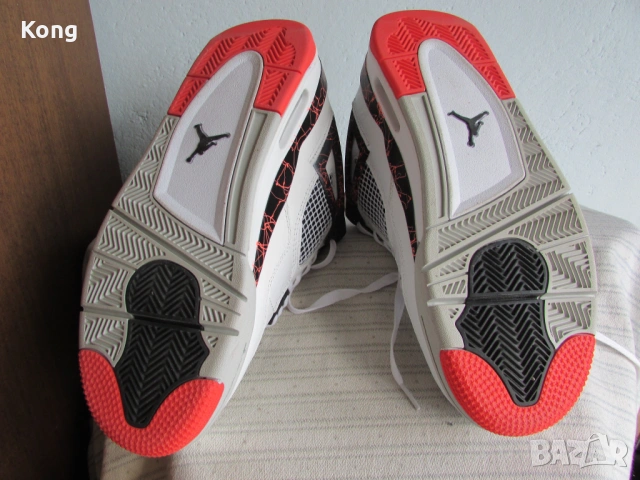 Чисто Нови с кутия Nike Air Jordan 4 кецове маратонки Найки планиски трекинг обувки кубинки Forclaz , снимка 12 - Маратонки - 53404578
