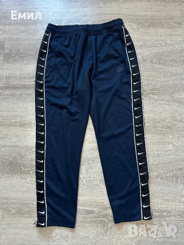 Мъжко долнище Nike Taped Track Pants, Размер XL, снимка 2 - Спортни дрехи, екипи - 45011196
