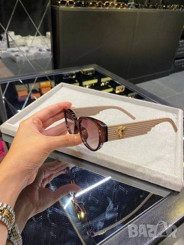 очила с черен обикновен калъф и ув защита versace louis vuitton, снимка 9 - Слънчеви и диоптрични очила - 51444699