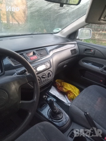 Продавам Мицубиши лансар 1.6бензин , снимка 6 - Автомобили и джипове - 53498834