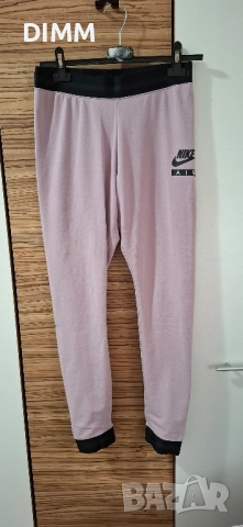 Спортен клин Nike , снимка 2 - Клинове - 51481995