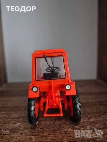 Умален модел на на т-25а, снимка 3 - Колекции - 53220849