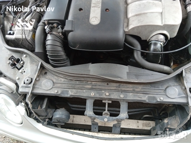 Резервна гума крик ключ и други части за Мерцедес Е Класа , снимка 16 - Части - 54217776