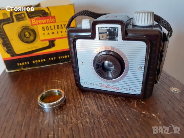 Ретро Kodak Brownie Holiday Camera1950г. No.179

, снимка 3 - Фотоапарати - 45684694