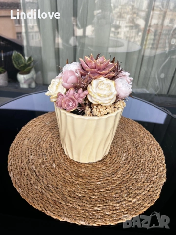 Цветя от соев восък , снимка 4 - Декорация за дома - 53950002