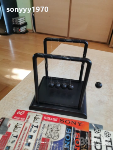 Люлката на Нютон-14Х13Х12СМ ЧЕРНО 1501261754, снимка 6 - Колекции - 53112551