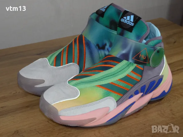 Нови! Adidas x Pharrell Williams 0 to 60 - 40,5 номер Оригинални!, снимка 2 - Спортни обувки - 47240767