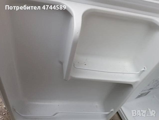 Хладилник с камера, снимка 5 - Хладилници - 54000752