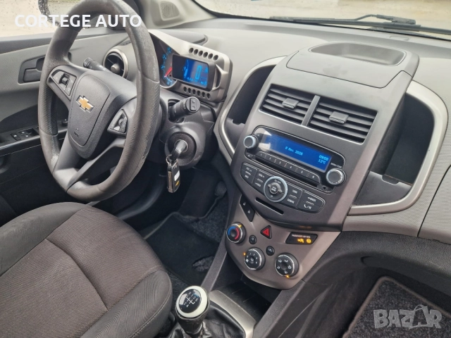CHERVOLET AVEO 1.3D, снимка 9 - Автомобили и джипове - 52376394