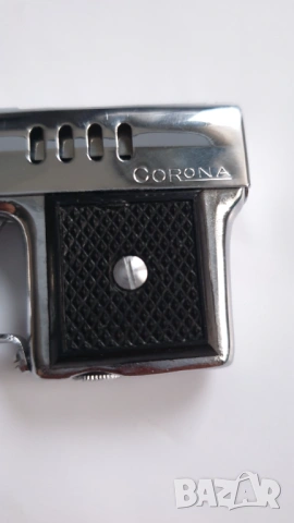 Малка бензинова запалка Corona, снимка 2 - Други ценни предмети - 53397368