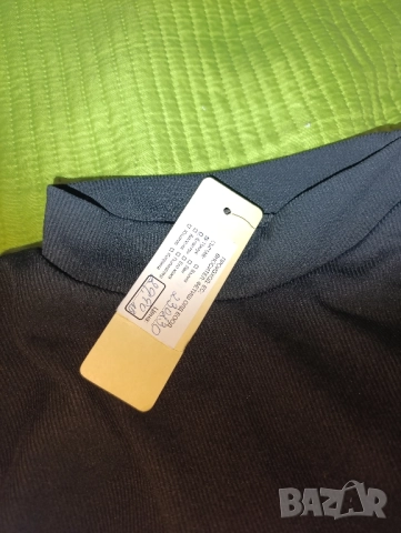 чисто нова блуза, снимка 3 - Блузи с дълъг ръкав и пуловери - 52332290