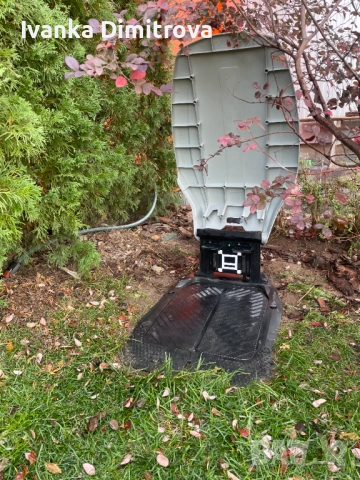 АКУМ. КОСАЧКА РОБОТ SUNSEEKER + ГАРАЖ, снимка 2 - Градинска техника - 52613972