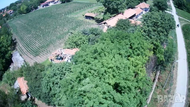 Имот 2,78 дка с ток, вода и постройки в с. Обнова, снимка 3 - Парцели - 50583793