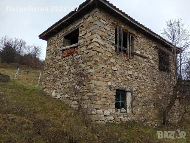 селско стопанска сграда с прилежащ двор, снимка 7 - Къщи - 53993674