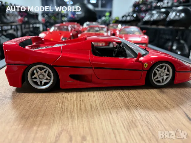 Метална колекционерска количка BURAGO FERRARI F40 мащаб 1:18,като нова, снимка 2 - Колекции - 48451043