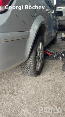 Opel Astra H 1.9 cdti, снимка 4 - Автомобили и джипове - 53676535